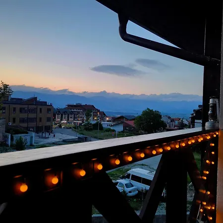 Wooden Paradise Next To Gondola Banszko